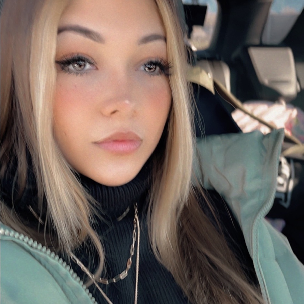 Meet your Posher, Sara